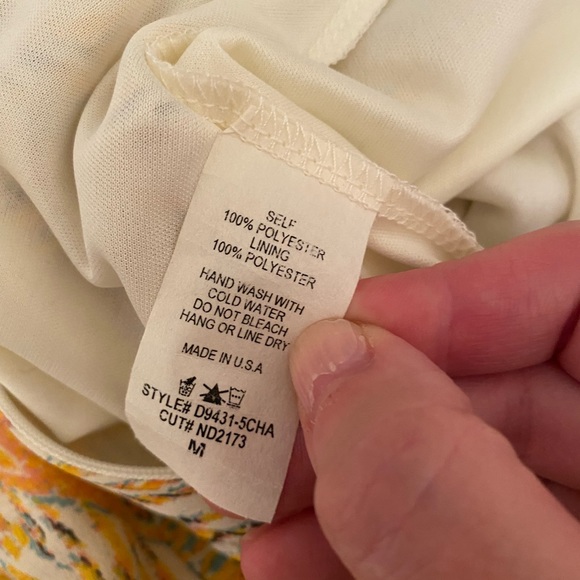 Dee Elle Yellow Fit & Flare Skater Dress Size Medium Abstract Print Sleeveless - Picture 5 of 5